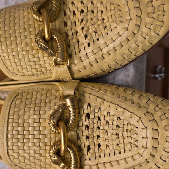 Tory Burch Yellow Woven Flats with Gold Detail - Picture 7 of 9
